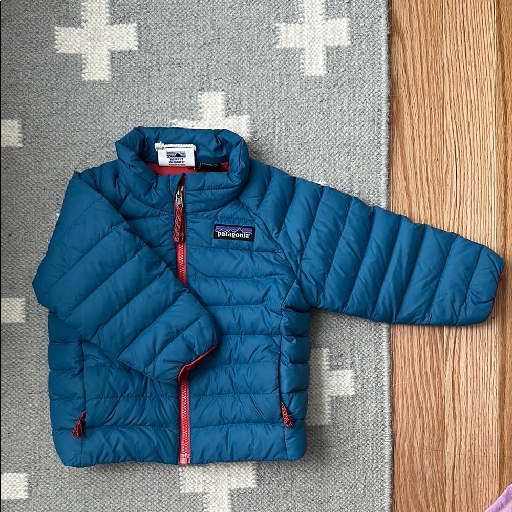 Patagonia Insulated Down Puffer Coat
